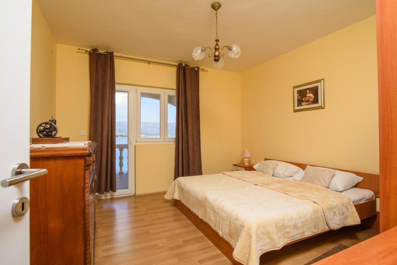 Apartmen Karmen 2 Trogir Exterior photo
